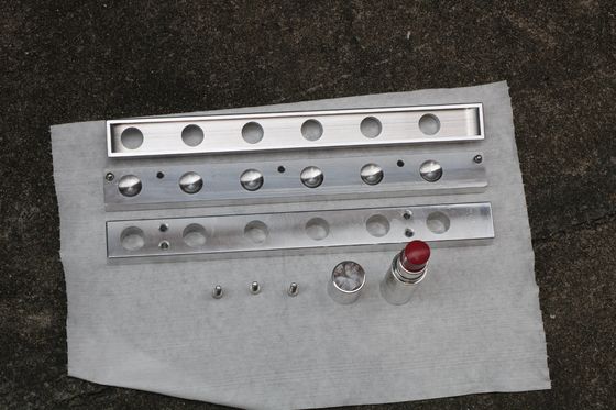 6 lỗ Vermicelli Professional Lipstick Mold CE ISO được chứng nhận