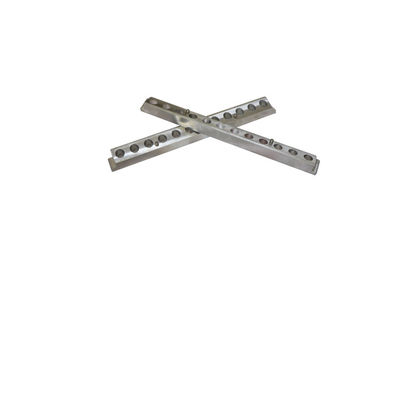 12 lỗ Slant Lip Stick Mold 1-3 năm Tuổi thọ của khuôn 3-5 khuôn mỗi phút