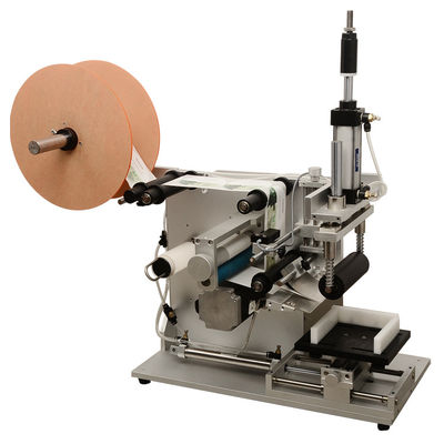 Máy dán nhãn mỹ phẩm bán tự động cho chai phẳng 750 * 500 * 550MM