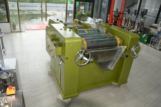 S65 Máy nghiền 3 cuộn sơn môi lớp tự động 1,5kg/giờ